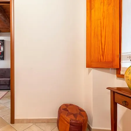 Nonno Efisio Old Town Апартаменты